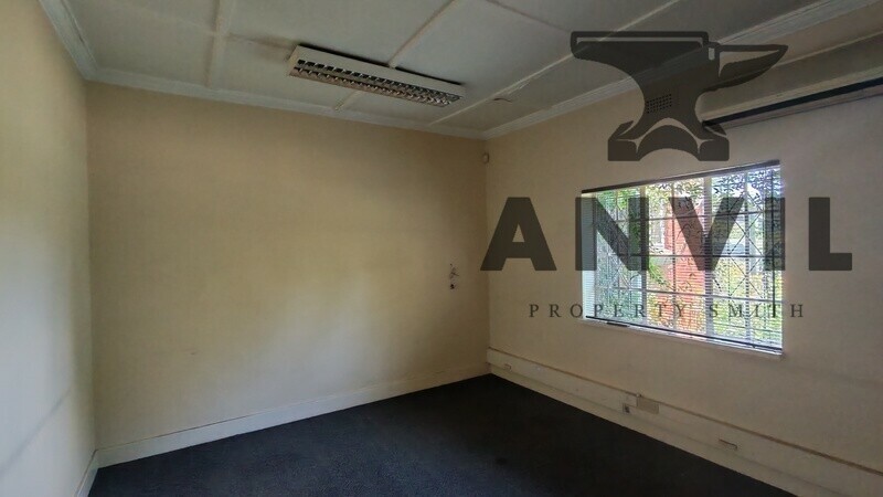 26 High Street  - Whole Property  property image 11