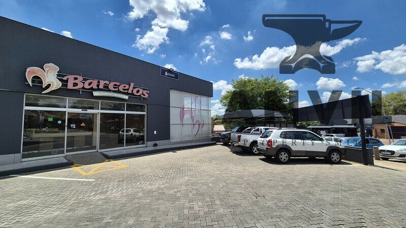 MBT garage building - ex Barcelos property image 11