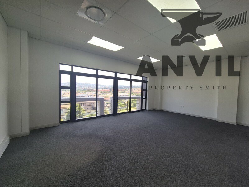 Aspen Business Park - Modern 77m² Office to Let in Aspen Business Park property image 2