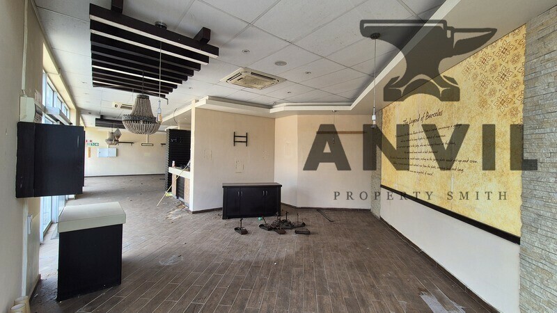 MBT garage building - ex Barcelos property image 3