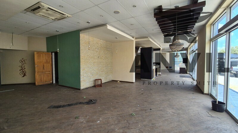 MBT garage building - ex Barcelos property image 6