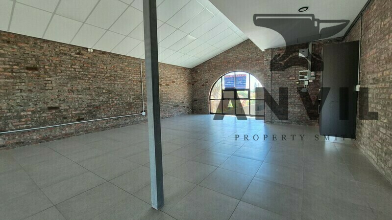 99 Circular Drive - Unit 2 property image 4