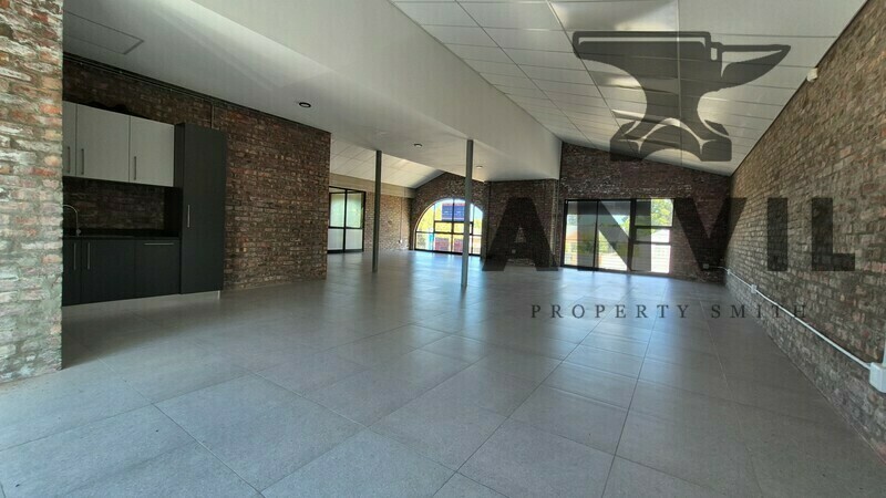 99 Circular Drive - Unit 2 property image 14