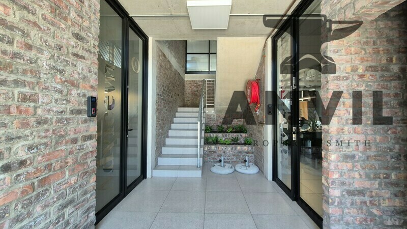 99 Circular Drive - Unit 2 property image 17