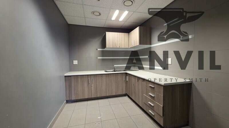 Cradock Square - 3rd Floor - Unit 0302 property image 16