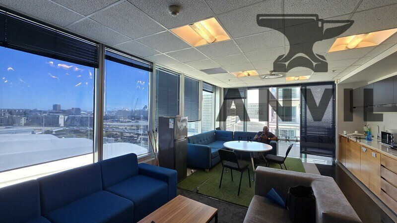 Convention Tower, Corner Heerengracht and Walter Sisulu Aveune - 10th Floor 715 sq.m property image 4
