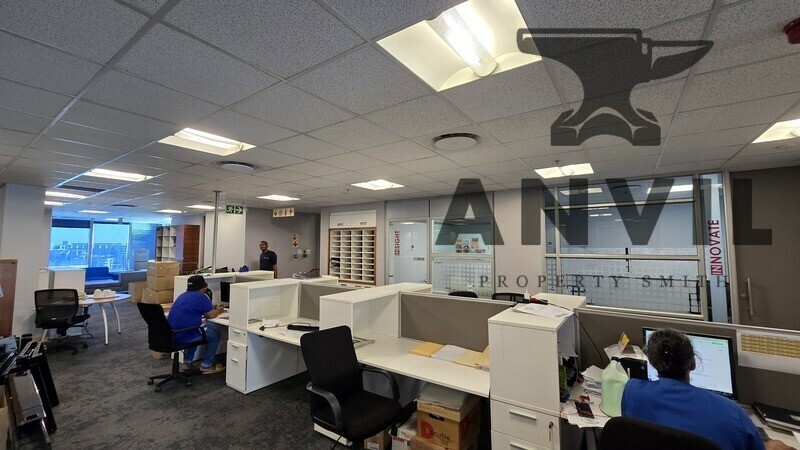 Convention Tower, Corner Heerengracht and Walter Sisulu Aveune - 10th Floor 715 sq.m property image 17