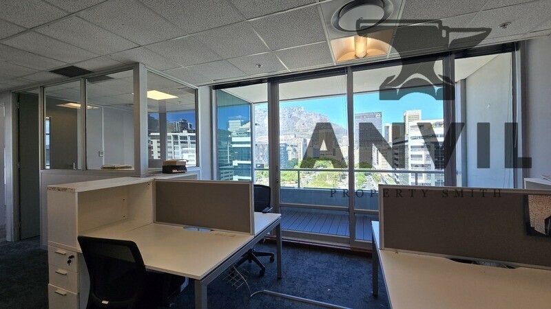 Convention Tower, Corner Heerengracht and Walter Sisulu Aveune - 10th Floor 715 sq.m property image 22