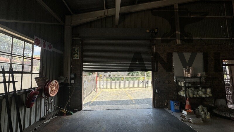 156 Side Road - Freestanding warehouse - 156 Side Road, Robertsham property image 3