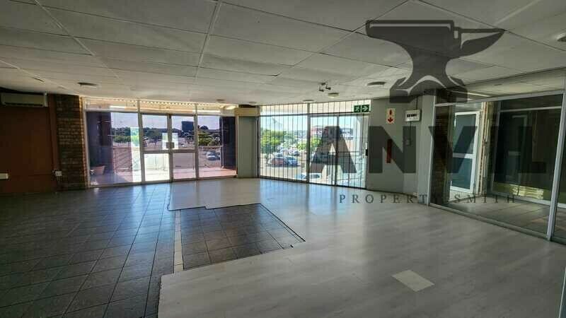 14 Lira Link Road, Haiti Mall - UNIT 9 property image 6