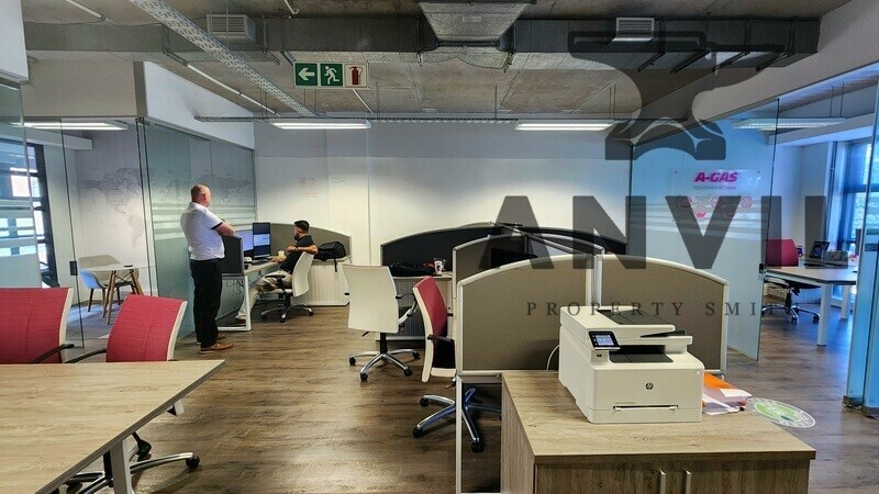 The Matrix - Unit 1A property image 16