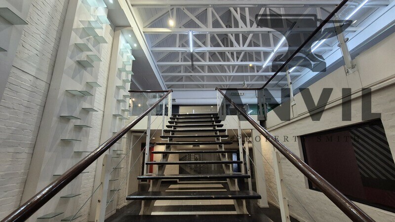 Ogilvy and Mather, 15 Sloane, Bryanston - Entire Campus property image 10