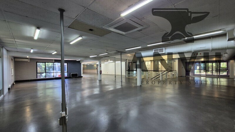 Ogilvy and Mather, 15 Sloane, Bryanston - Entire Campus property image 26