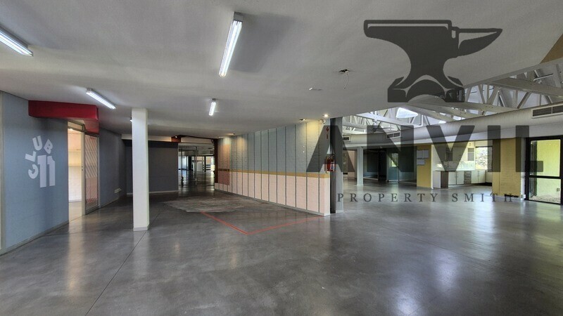 Ogilvy and Mather, 15 Sloane, Bryanston - Entire Campus property image 28