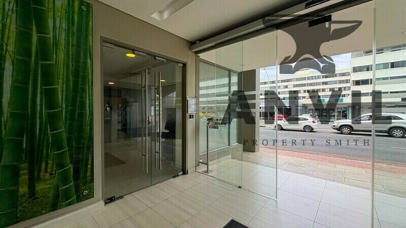 200 On Main, 200 Main Rd, Claremont - Ground Floor 381m2 ex-Ithuba Holdings property image 3