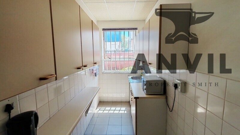 4 Winnipeg Avenue - Whole Property  property image 3