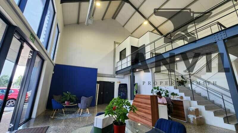 8 Tanzanite Cresent - 479m² Warehouse to Let in Stonewood Business Park, Kraaifontein property image 6
