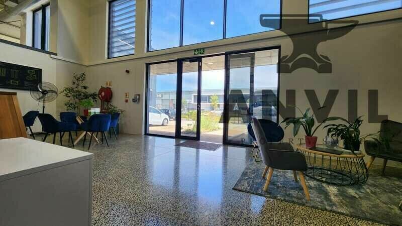 8 Tanzanite Cresent - 479m² Warehouse to Let in Stonewood Business Park, Kraaifontein property image 8