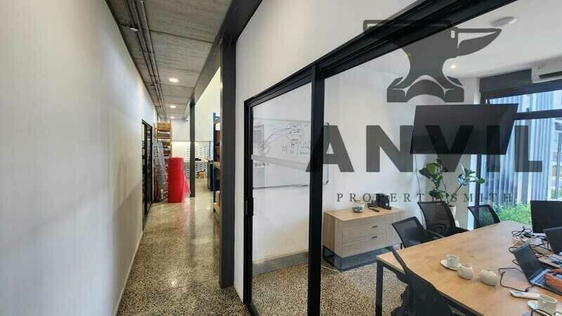 8 Tanzanite Cresent - 479m² Warehouse to Let in Stonewood Business Park, Kraaifontein property image 12