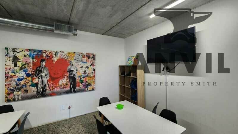 8 Tanzanite Cresent - 479m² Warehouse to Let in Stonewood Business Park, Kraaifontein property image 25