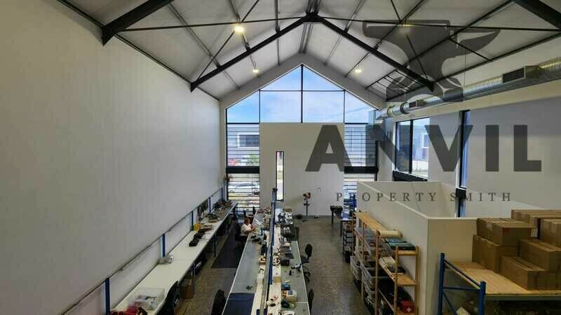 8 Tanzanite Cresent - 479m² Warehouse to Let in Stonewood Business Park, Kraaifontein property image 27