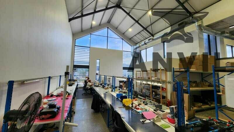 8 Tanzanite Cresent - 479m² Warehouse to Let in Stonewood Business Park, Kraaifontein property image 32