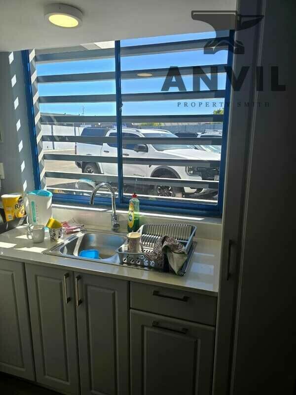 13 Spin St, Parow Industrial, Cape Town - Entire Building  property image 21