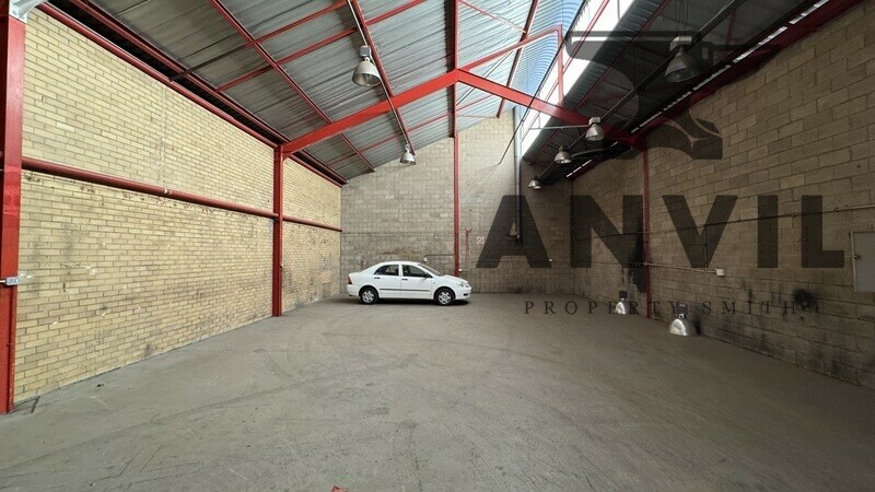 Sifon Industrial Park, Robertville, Randburg - Unit B1 property image 4