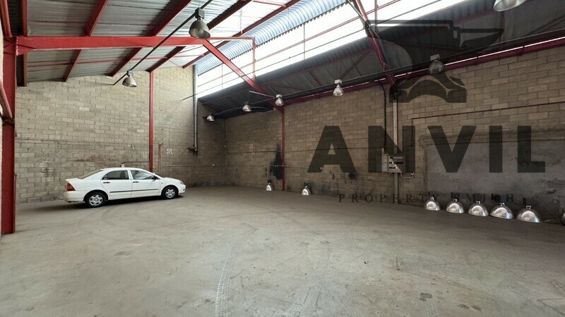 Sifon Industrial Park, Robertville, Randburg - Unit B1 property image 5