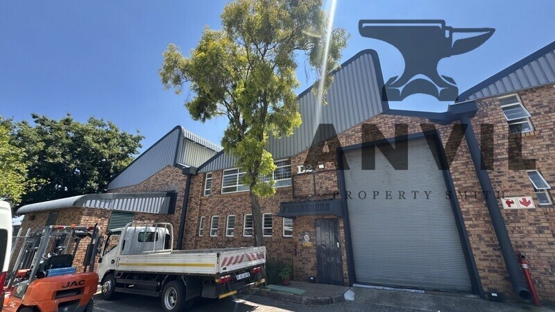 Sifon Industrial Park, Robertville, Randburg - Unit D2  property image 2