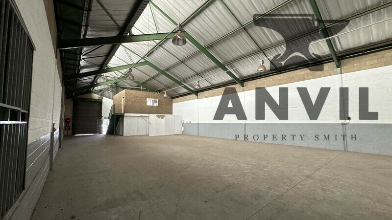 Sifon Industrial Park, Robertville, Randburg - Unit D2  property image 12