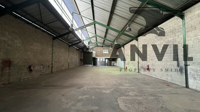 Sifon Industrial Park, Robertville, Randburg - Unit D5 property image 3