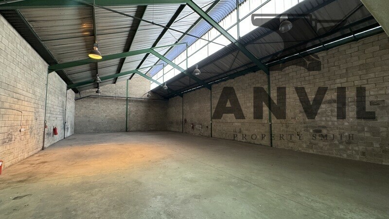 Sifon Industrial Park, Robertville, Randburg - Unit D5 property image 10