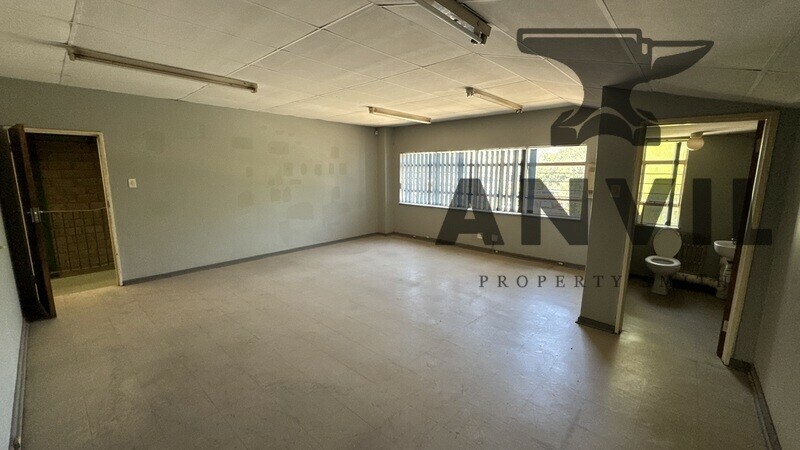 Sifon Industrial Park, Robertville, Randburg - Unit D5 property image 15