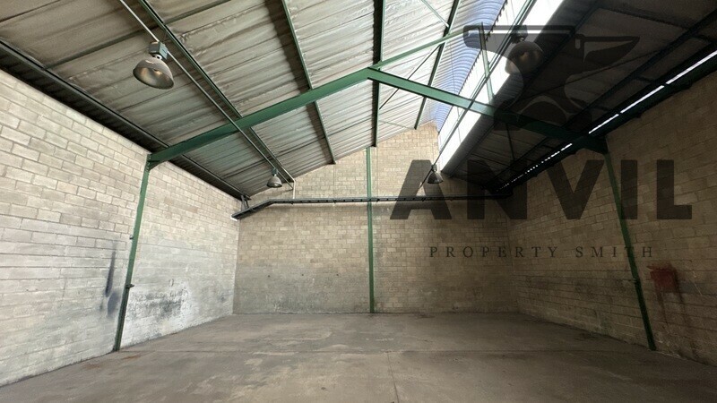 Sifon Industrial Park, Robertville, Randburg - Unit D5 property image 19