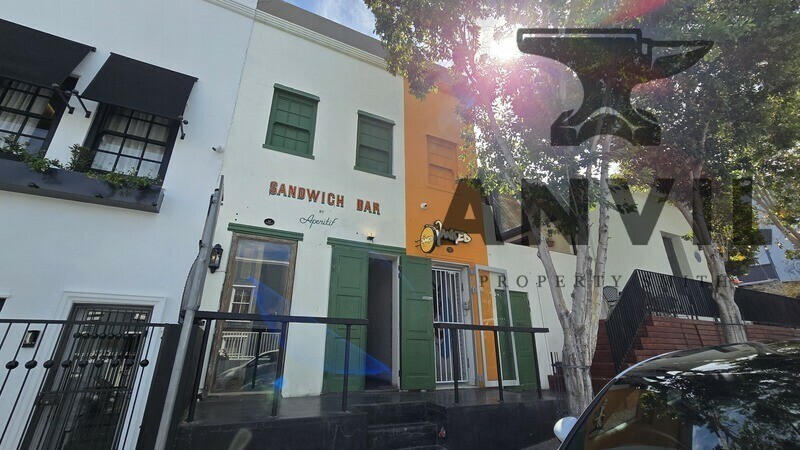 11 Orphan Street - Top Floor property image 2