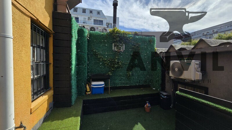 11 Orphan Street - Top Floor property image 9