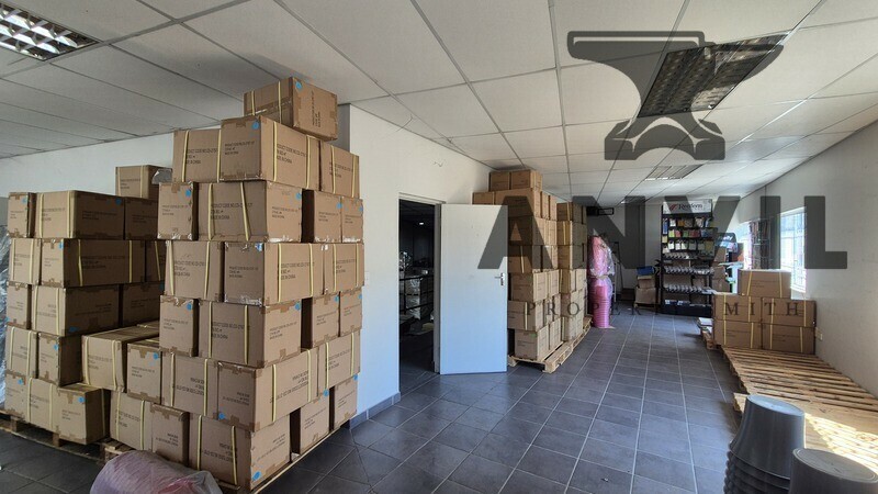 7 Travertine Cres, Briardene - Unit 3 property image 7