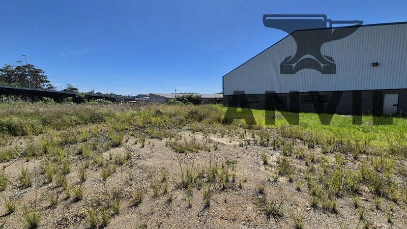 94 Marseilles Crescent - Yard space property image 5