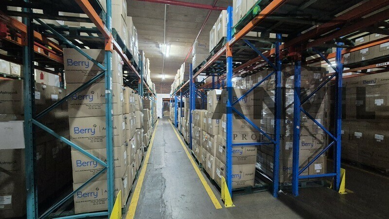 Platinum Park Marseilles Cres - Entire Premises  property image 8