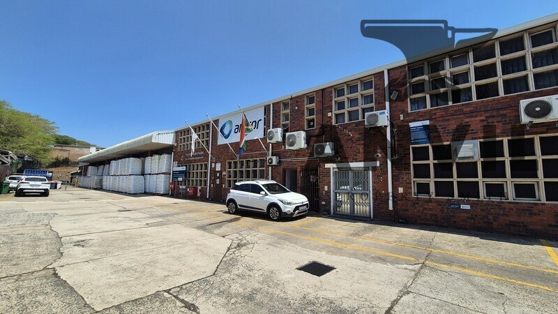 Platinum Park Marseilles Cres - Entire Premises  property image 11