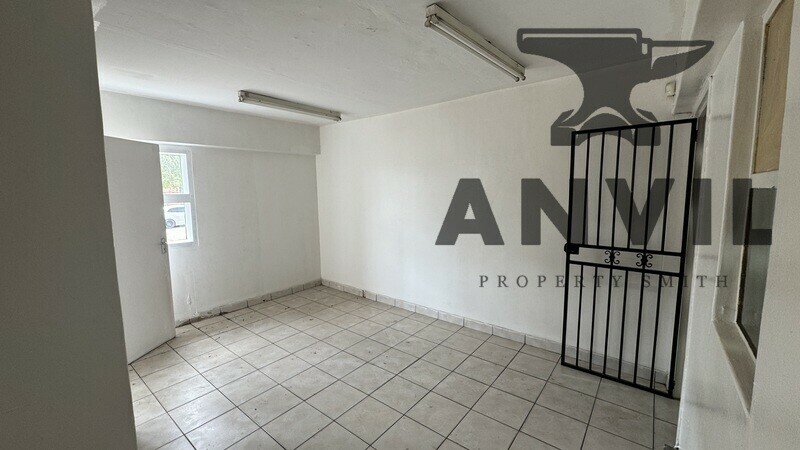 Weststar Park - Unit 13 To Let - Stormill, Weststar Park property image 13