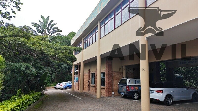 Unit 2 1100sqm Upstairs