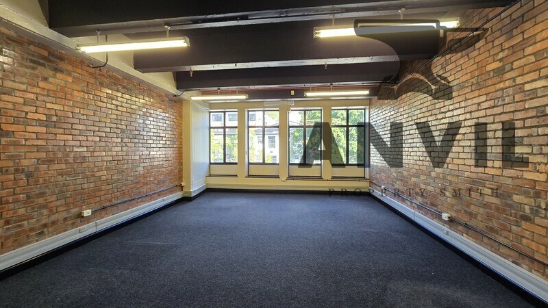 Manhattan Place, Cape Town City Centre, Cape Town - 309 property image 5