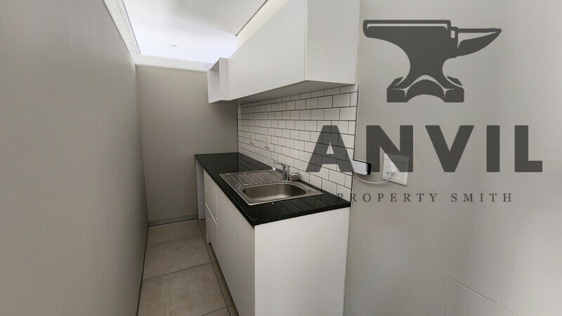 Manhattan Corner - Corner Unit (Portion 2) property image 5