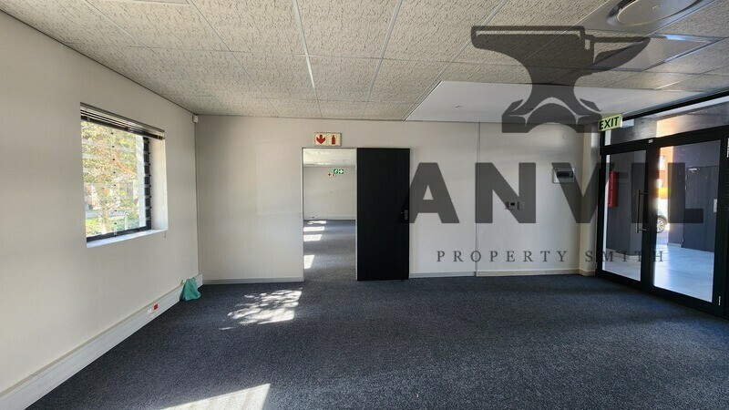 Manhattan Corner - Corner Unit (Portion 2) property image 10