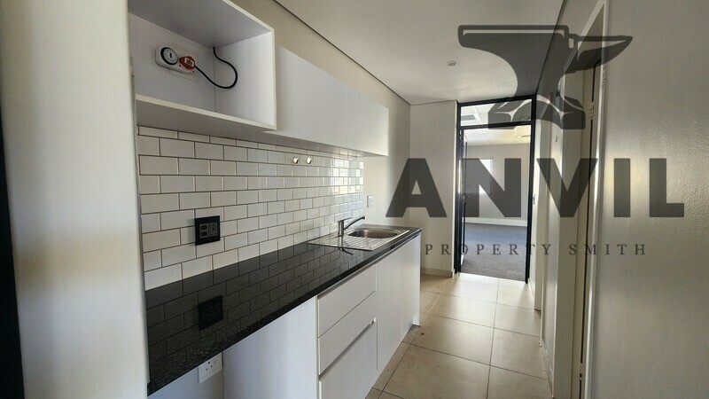 Manhattan Corner - Corner Unit (Portion 1) property image 7