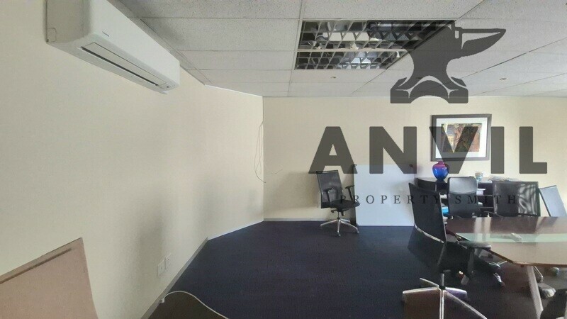 51 West Street, Houghton, Sandton - 253sqm Office to Let in Houghton Estate, M1 Highway Frontage Exposure property image 11