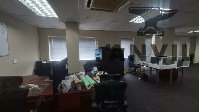 51 West Street, Houghton, Sandton - 253sqm Office to Let in Houghton Estate, M1 Highway Frontage Exposure property image 15