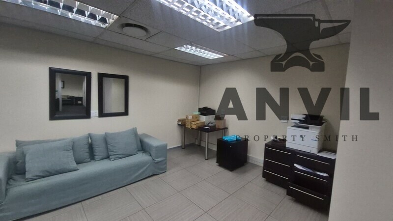 51 West Street, Houghton, Sandton - 253sqm Office to Let in Houghton Estate, M1 Highway Frontage Exposure property image 19